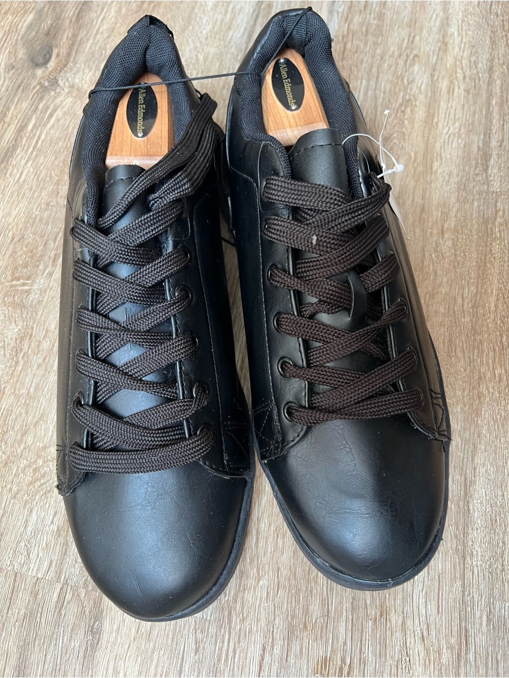 Men’s casual sneakers, tennis shoes all new size 11